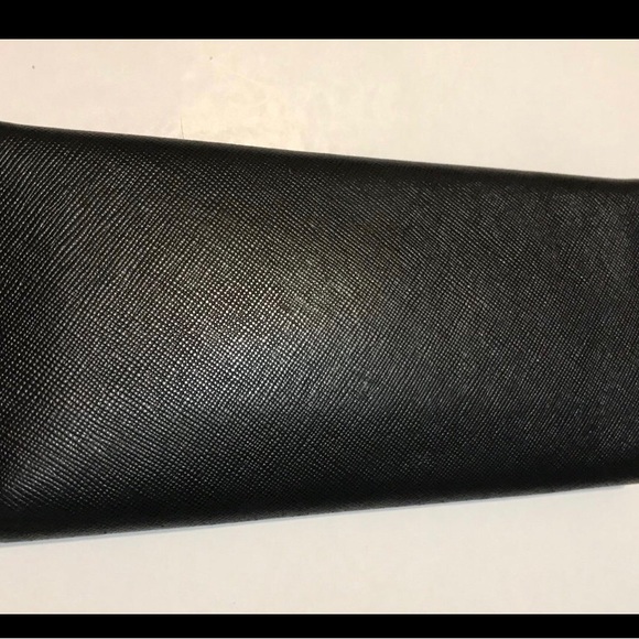Prada Wallet - Picture 3 of 12